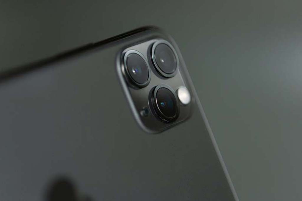 Smartphone camera