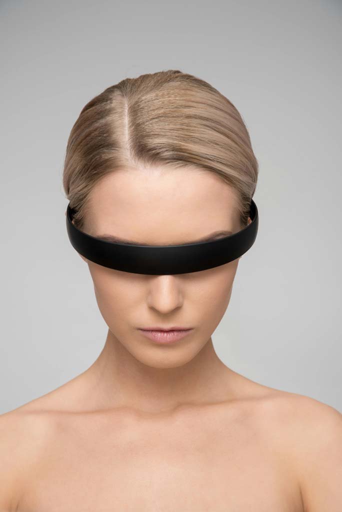 Lady wearing smart glasses