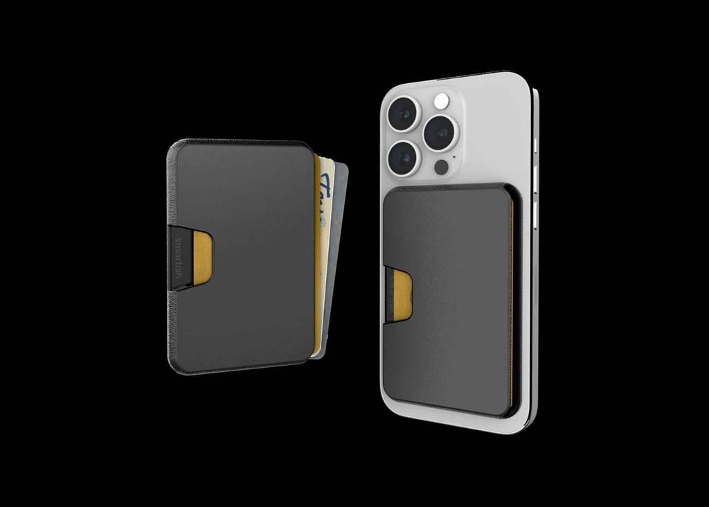 Smartphone with mag wallet